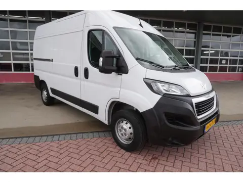 Peugeot Boxer 2.2 BlueHDi 140PK L2H2 3.3t nr. V169 | Airco | Cruise | Apple cp-Android auto