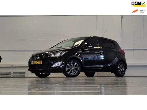 Hyundai I20 1.2i Go! Airco 100% Onderhouden Nieuwe APK PDC