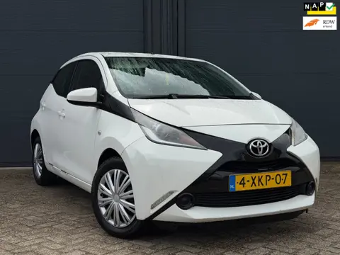 Toyota Aygo 1.0 | Airco | 5 Deurs | Camera | Nwe APK |