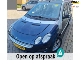 Smart Forfour 1.3 passion 5drs PANORAMADAK AIRCO LMV NAP
