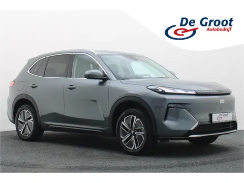 GEELY Starray EM-i 1.5 Pro Plug-in Hybrid Leer, 360° Camera, ICC, Dodehoeksensor, Keyless, Stuur-/St