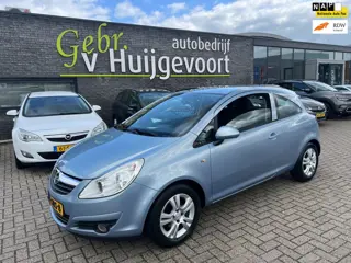 Opel Corsa 1.2-16V Business AIRCO