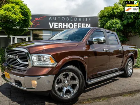 Dodge Ram 1500 5.7 V8 CREW CAB 6'4 | PANORAMADAK | PARKEERCAMERA | NAP KM NL AUTO | STOEL VERWARMING