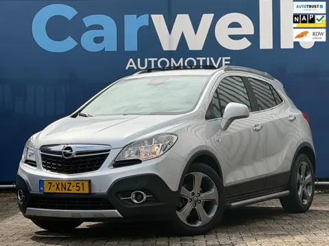 Opel Mokka 1.4 T Cosmo|Trekhaak|Pano|Leder|Stoelvw|Stuurvw|Navi|Camera|Cruise|Climate|PDC V+A|LMV|N.