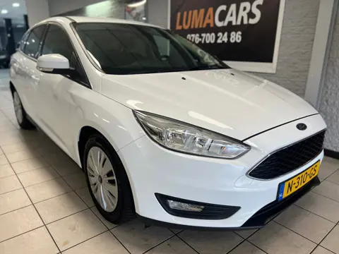 Ford Focus 1.0 Trend | Navi | PDC | Clima | Cruise |Trekhaak
