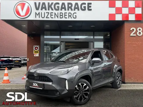 Toyota Yaris Cross 1.5 Hybrid 115 First Edition // ADAPT. CRUISE // KEYLESS // APPLE-ANDROID AUTO //