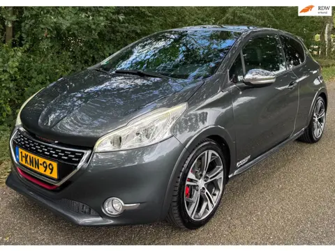Peugeot 208 1.6 GTi 200PK 2013 NAVI PANORAMADAK CLIMA GOED ONDERHOUDEN