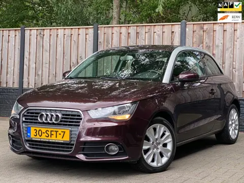 Audi A1 1.4 TFSI Ambition Pro Line Business NL AUTO I APK I NAVI I LM VELGEN I AIRCO I CRUISE