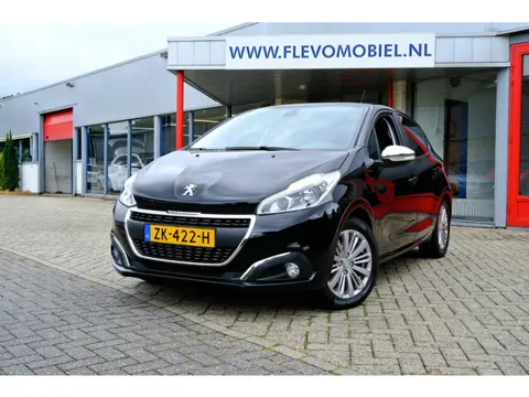 Peugeot 208 1.2 PureTech Signature 5-drs Aut. Navi|Airco|LMV