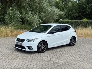 SEAT Ibiza 1.0 TSI FR MAXTON I LED I 116PK I CARPLAY I CAMERA I 6BAK