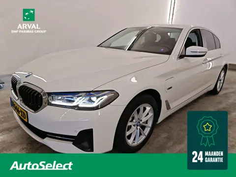BMW 5-serie 520e 204pk Business Edition Plus PHEV | SOH 89% | Zwart Leder | ACC | HIF System Audio |