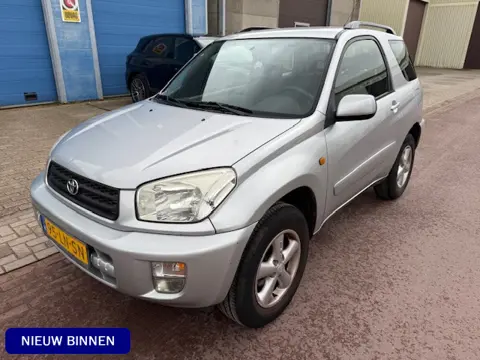 Toyota RAV4 1.8-16V VVT-i Luna 3drs bj. 2003 NAP 178.398km Airco Leuke auto met NAP en boekjes. APK 