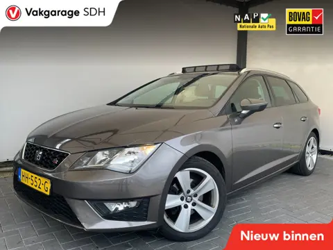 Seat Leon ST 1.4 EcoTSI FR Connect|Panoramaschuifdak|Sportstoelen|Cruise Control