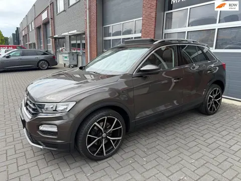 Volkswagen T-Roc 1.5 TSI DSG ACC Pano Carplay Navi PDC Lane