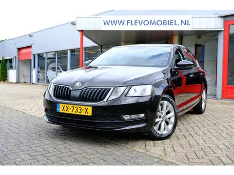 Skoda Octavia 1.0 TSI Greentech Ambition Business Navi|CarPlay|Clima|LMV