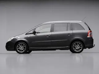 Opel Zafira 1.8 Cosmo Sport 7P (NAVI,PDC,STOELVERWARMING,CRUISE,CLIMATE,GETINT,TREKHAAK,SPORTSTOELEN