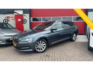 Skoda Superb Combi 1.5 TSI ACT Business Edition AUTOMAAT / FULL LED / TREKHAAK / KEYLESS / NAVI / CA