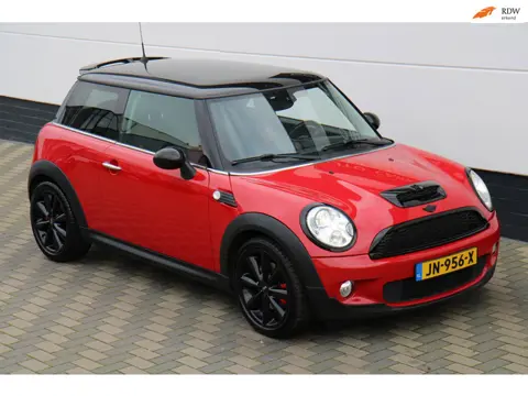 Mini Mini 1.6 Cooper S 174PK Xenon Clima Goed Onderhouden !!