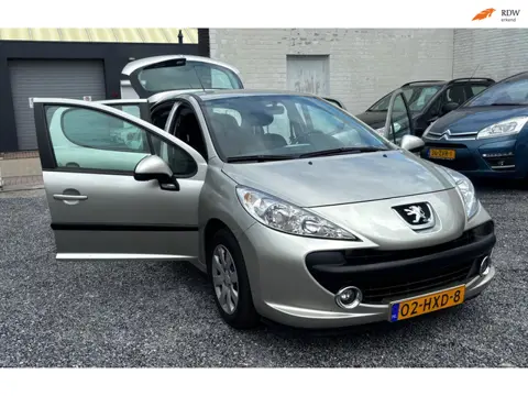 Peugeot 207 1.6 VTi XS