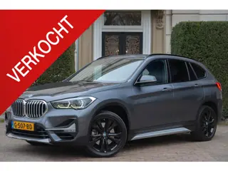 BMW X1 sDrive20i VDL Nedcar Edition LEDER | HEAD UP | STOELVERW | ORG NL 2E EIGN