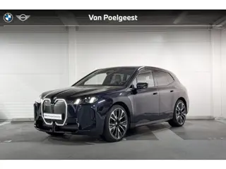 BMW iX xDrive60 | M-Sport | Innovation Pack | Bowers & Wilkins | Stoelventilatie | Trekhaak