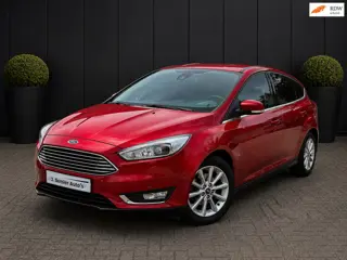 Ford Focus 1.0 TITANIUM AUTOMAAT NAVI NIEUWE DISTRIBUTIERIEM CAMERA