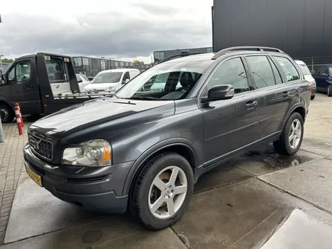 Volvo XC90 2.4 D5 AUT ( MOTORSCHADE) (bj 2007)