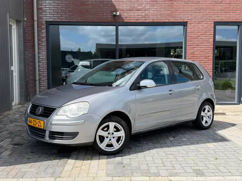 Volkswagen Polo 1.4-16V Optive | 01-2027 APK | Trekhaak | Airco |