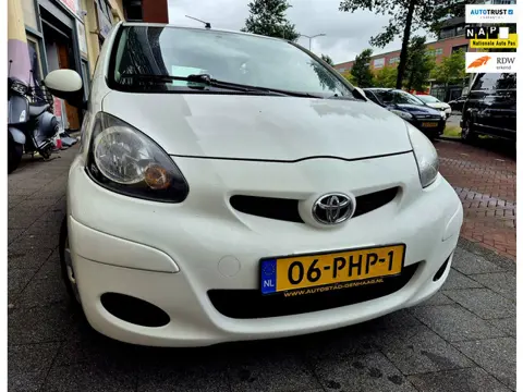 Toyota Aygo 1.0-12V Cool 5drs Airco Carplay
