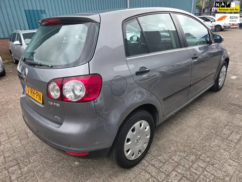 Volkswagen Golf Plus 1.6 FSI Comfortline Business