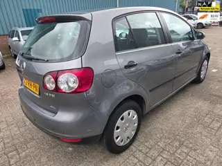 Volkswagen Golf Plus 1.6 FSI Comfortline Business