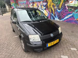 Fiat Panda 1.1 Active met 130.000 km nap zeer nette auto rijd perfect distributie vervangen bij 90 d