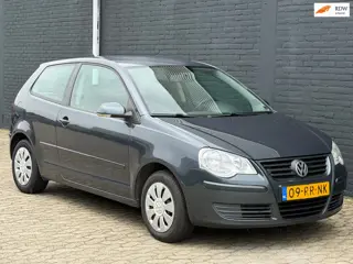Volkswagen Polo 1.4-16V Turijn AIRCO TREKHAAK Nieuw APK BOEKJES