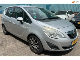 Opel Meriva 1.4 Edition rijdt super