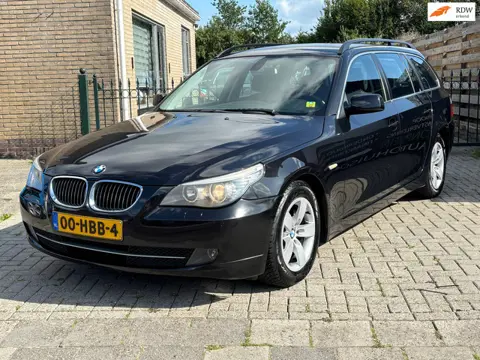 BMW 5-serie Touring 525i Executive | automaat | navi | leder | 1st eigenaar | lange apk