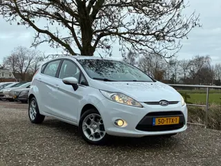 Ford Fiesta 1.4 Titanium | Automaat + Cruise + Clima nu € 6.975,-!!!