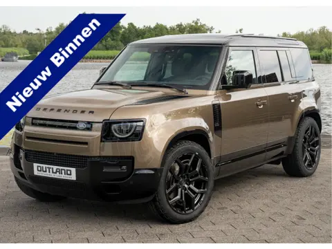 Land Rover Defender 110 P300e 110 X-Dynamic HSE | Full Options | Urban WX-2R | Incl. Winterbanden | 
