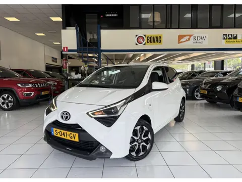 Toyota Aygo 1.0 VVT-i TeamNL Bovag Garantie NAP (bj 2021)