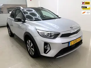 Kia Stonic 1.0 T-GDi MHEV DynamicPlusLine+Led+ecc+Navigatie+camera = SUPER PRIJS !!