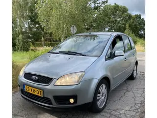 Ford Focus C-MAX 1.6-16V Ghia (bj 2005)