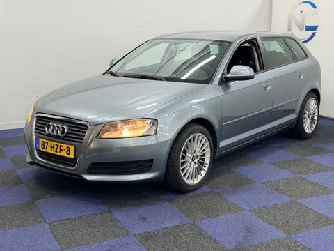 Audi A3 Sportback 1.8 TFSI Attraction / DEALER ONDERHOUDEN / NETTE AUTO / RIJDT SCHAKELT GOED