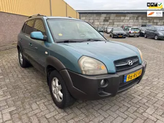 Hyundai Tucson 2.0i Dynamic Airco, trekhaak,