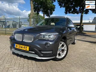 BMW X1 SDrive18i Automaat Pano Xenon Leer Trekhaak