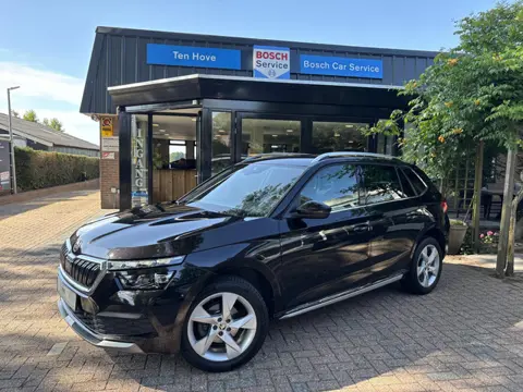 Skoda Kamiq 1.0 TSI DSG Style|Camera|Cruise Control|App-Connec