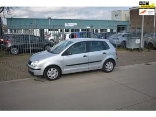 Volkswagen Polo 1.4-16V