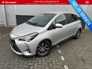 Toyota Yaris 1.5 VVT-i Y20  Handgeschakeld, All Season banden, Navigatie, Exclusieve Y20 uitvoering,