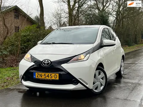 Toyota Aygo 1.0 VVT-i x | Bleutooth + Airco + Limiter Nu € 6.975,-!!!