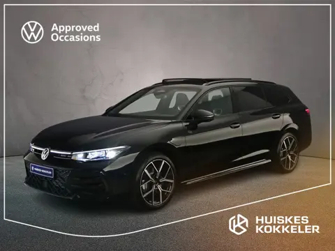 Volkswagen Passat Variant R-Line Edition 1.5 TSI eHybrid 204pk DSG Automaat Trekhaak, Black Style, P