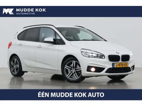 BMW 2-serie Active Tourer 225xe Luxury | Head-Up | Camera | LED | Stoelverwarming | Elektrische Acht