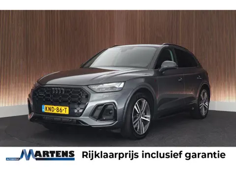 Audi Q5 55 TFSI e 376pk S edition Trekhaak Camera Luchtvering Stoelverwarming Keyless Massage Naviga
